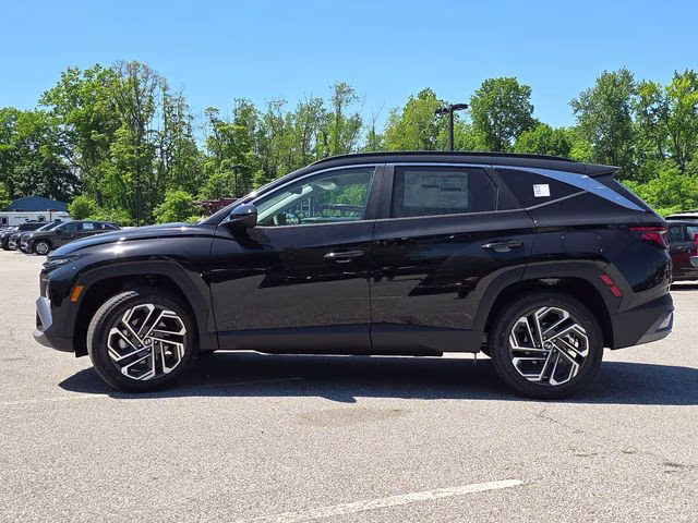 2026 Phantom Black Hyundai Tucson SEL AWD SUV