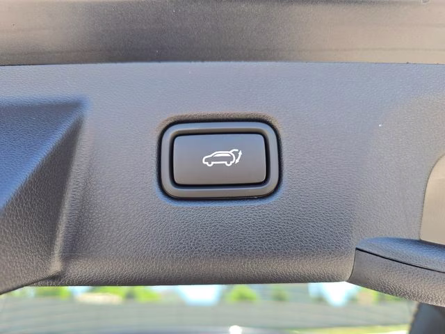 2026 Phantom Black Hyundai Tucson SEL AWD SUV