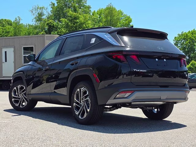 2026 Phantom Black Hyundai Tucson SEL AWD SUV