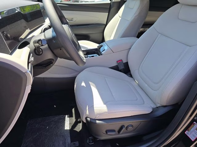 2026 Phantom Black Hyundai Tucson SEL AWD SUV
