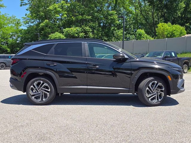 2026 Phantom Black Hyundai Tucson SEL AWD SUV
