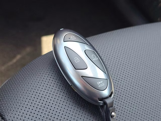 2026 Phantom Black Hyundai Tucson SEL AWD SUV