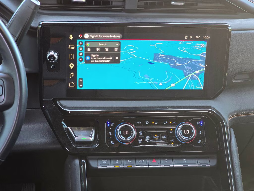 2025 Summit White GMC Sierra 2500HD AT4 4X4 Truck