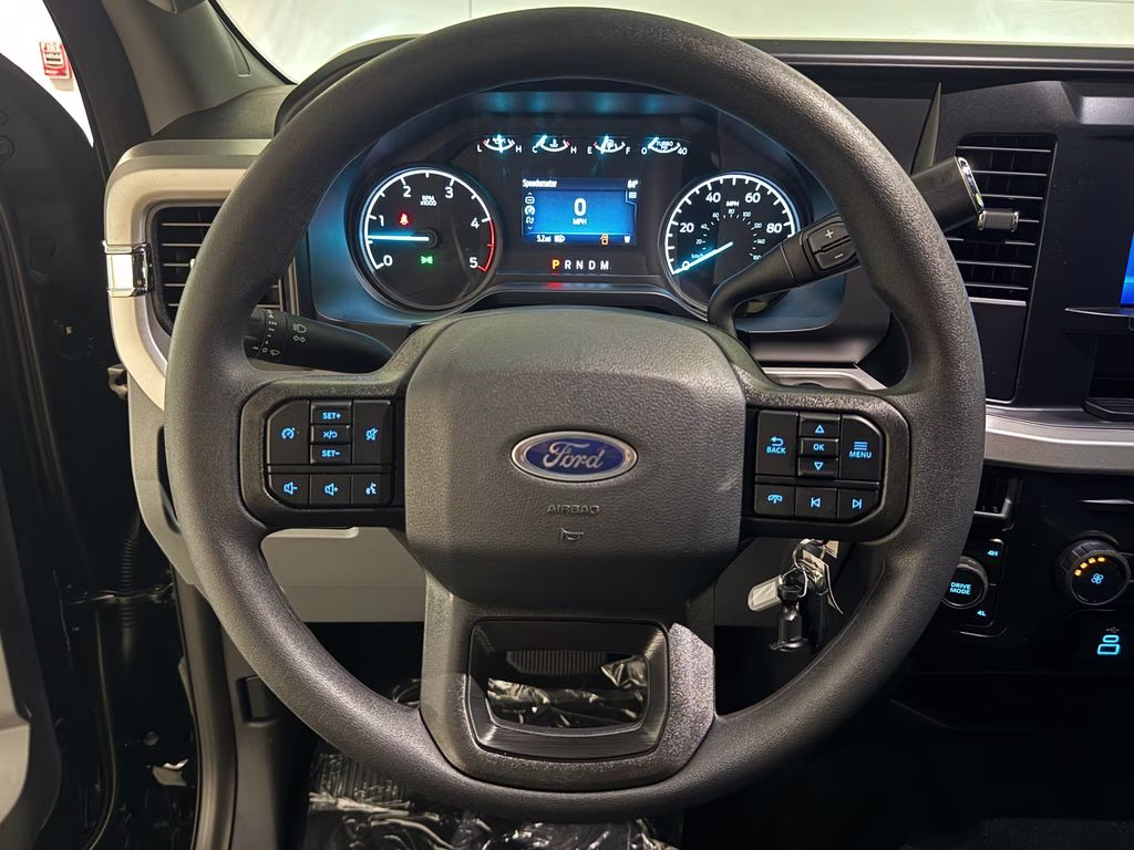 2026 Agate Black Metallic Ford Super Duty F-250 SRW STX 4X4 Truck