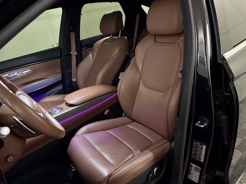2023 Vik Black Genesis GV70 2.5T AWD SUV