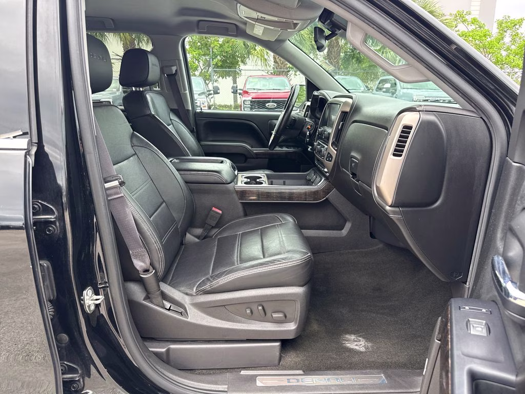 2015 Onyx Black GMC Sierra 1500 Denali RWD Truck