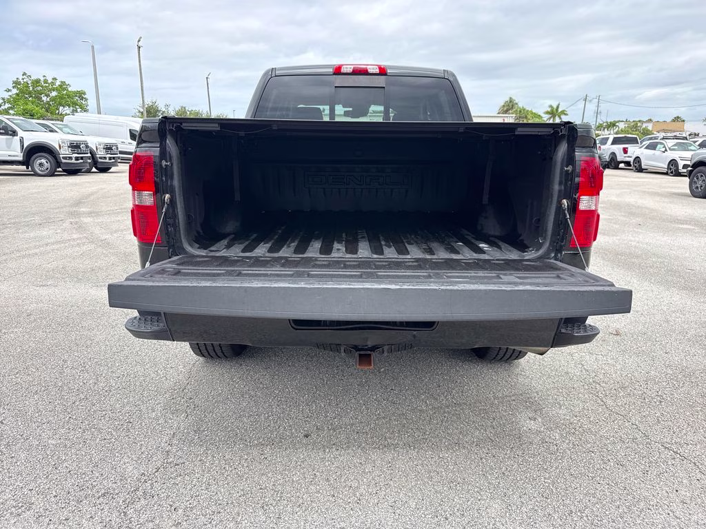 2015 Onyx Black GMC Sierra 1500 Denali RWD Truck