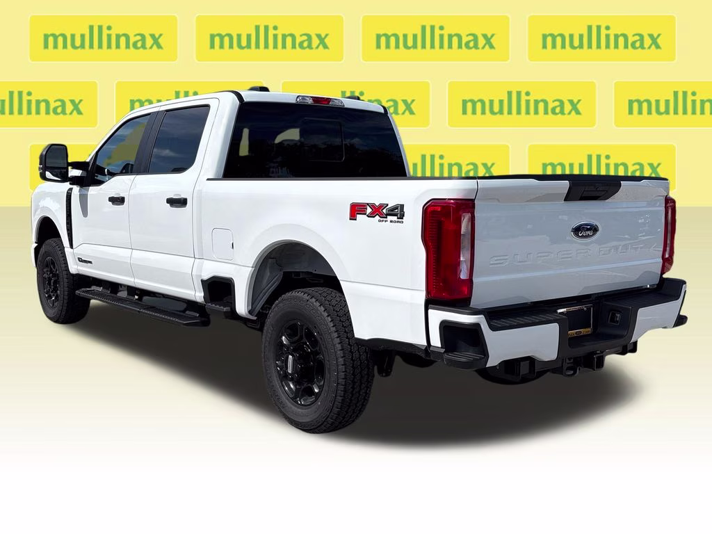 2026 Oxford White Ford Super Duty F-250 SRW XL 4X4 Truck
