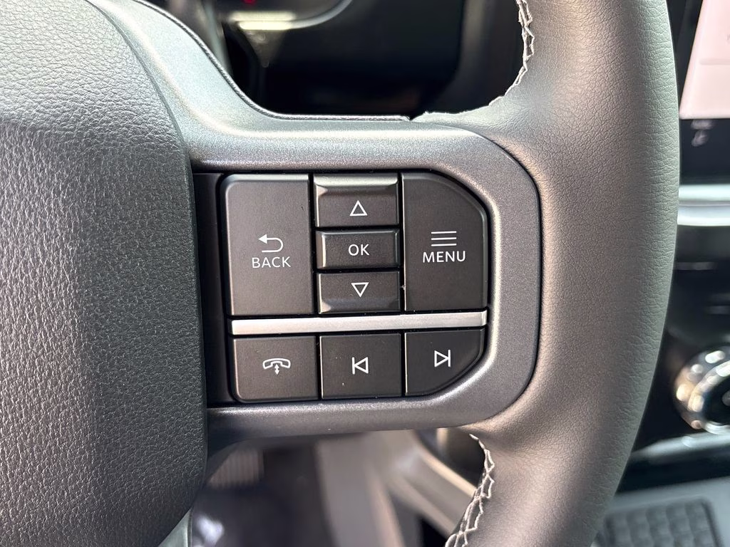 2026 Avalanche Ford Super Duty F-250 SRW Lariat 4X4 Truck