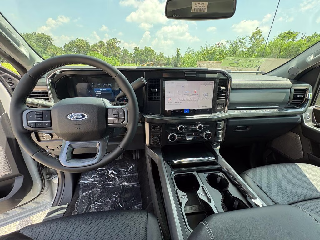 2026 Avalanche Ford Super Duty F-250 SRW Lariat 4X4 Truck