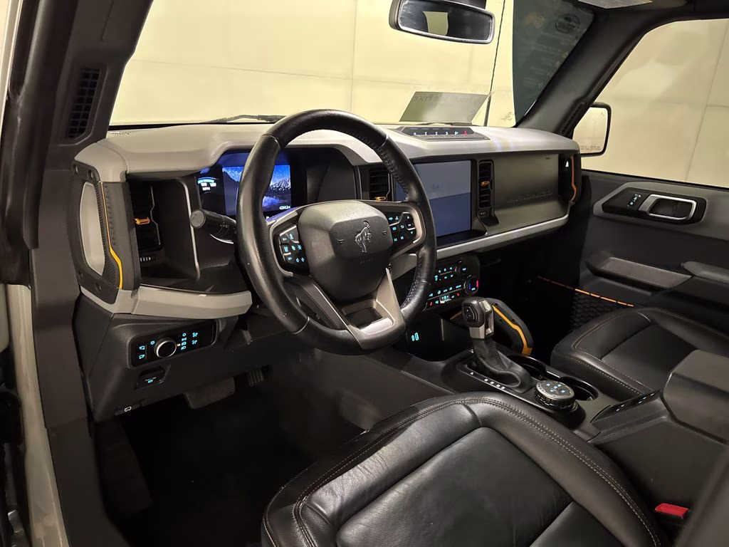 2023 Cactus Gray Ford Bronco Badlands 4X4 SUV
