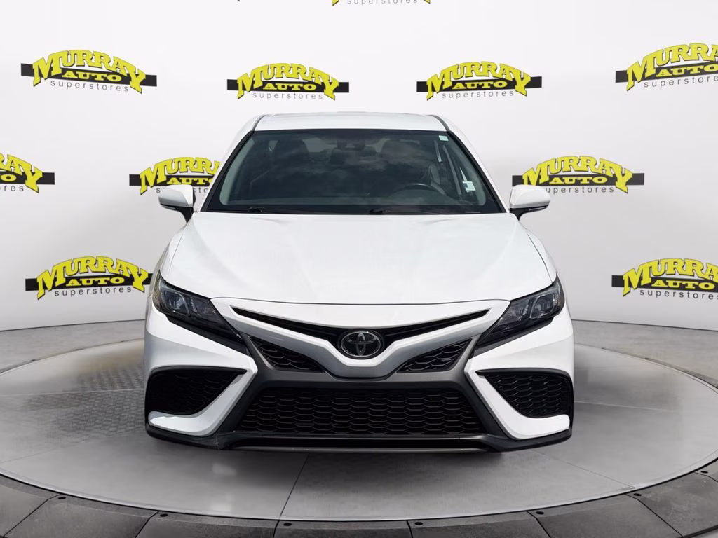 2024 Ice Toyota Camry SE FWD Sedan