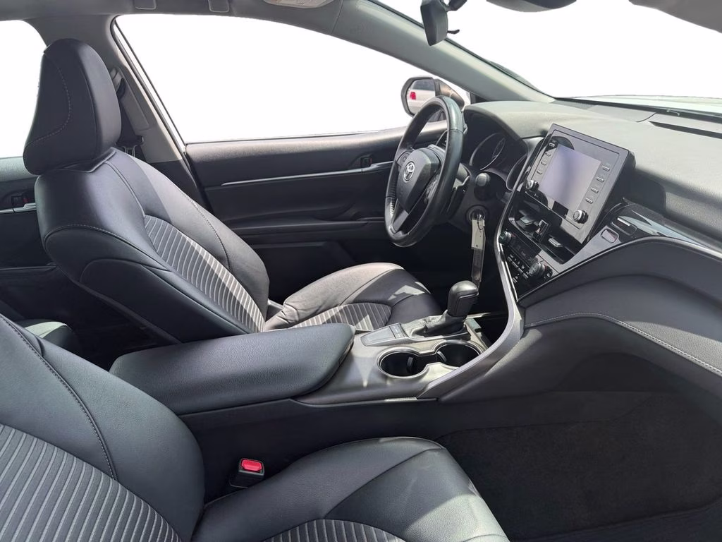 2024 Ice Toyota Camry SE FWD Sedan