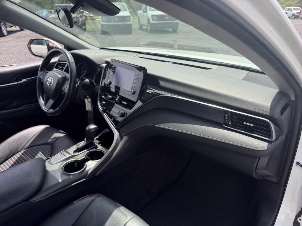 2024 Ice Toyota Camry SE FWD Sedan