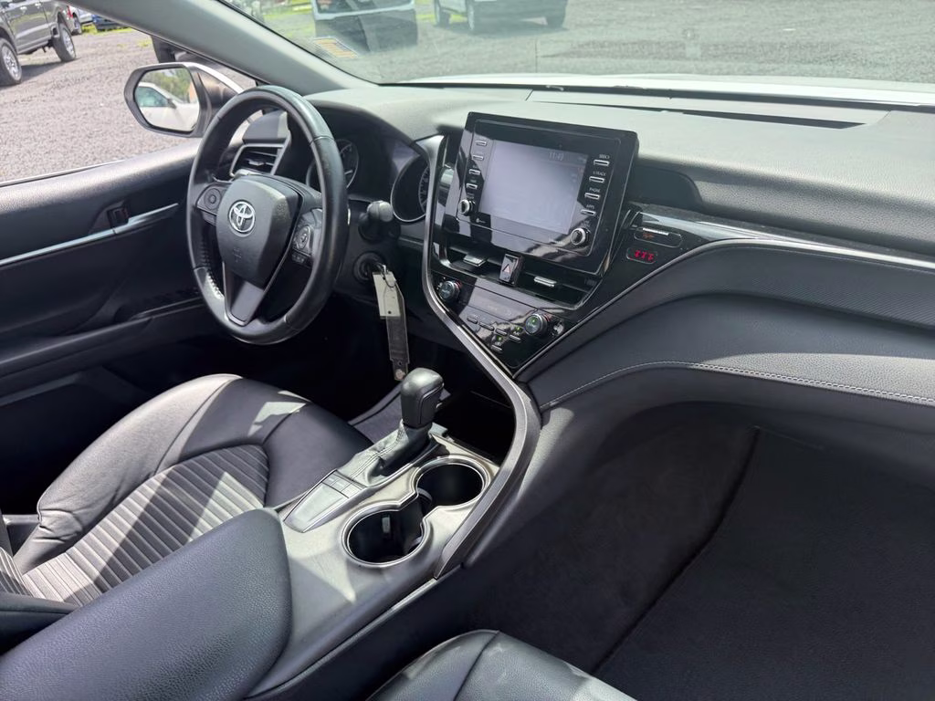 2024 Ice Toyota Camry SE FWD Sedan