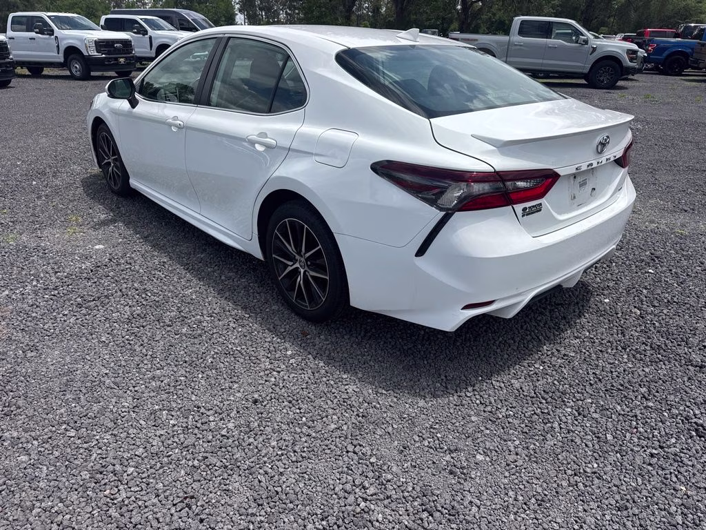 2024 Ice Toyota Camry SE FWD Sedan
