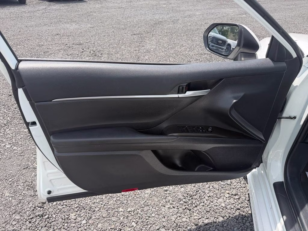 2024 Ice Toyota Camry SE FWD Sedan