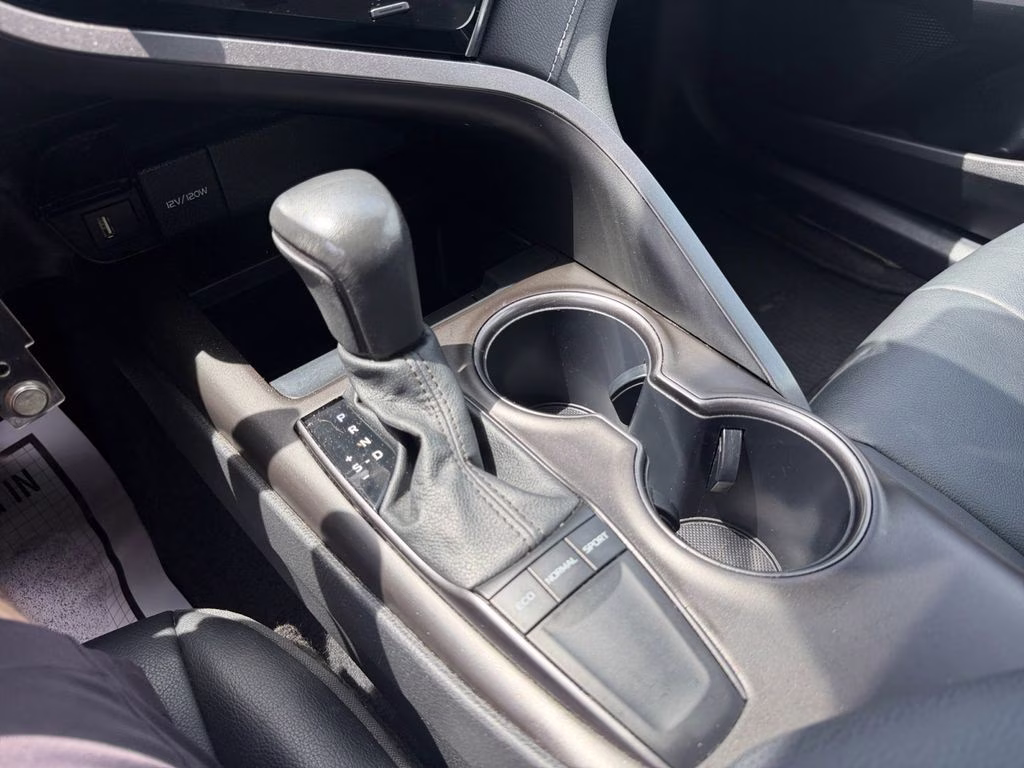2024 Ice Toyota Camry SE FWD Sedan