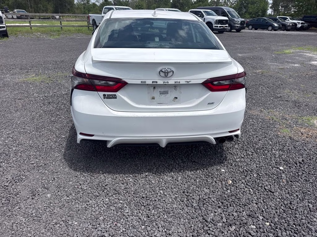2024 Ice Toyota Camry SE FWD Sedan