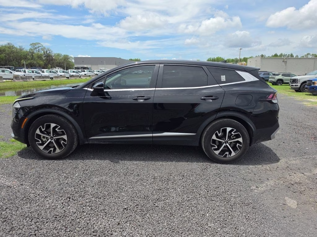 2023 Ebony Black Kia Sportage EX FWD SUV