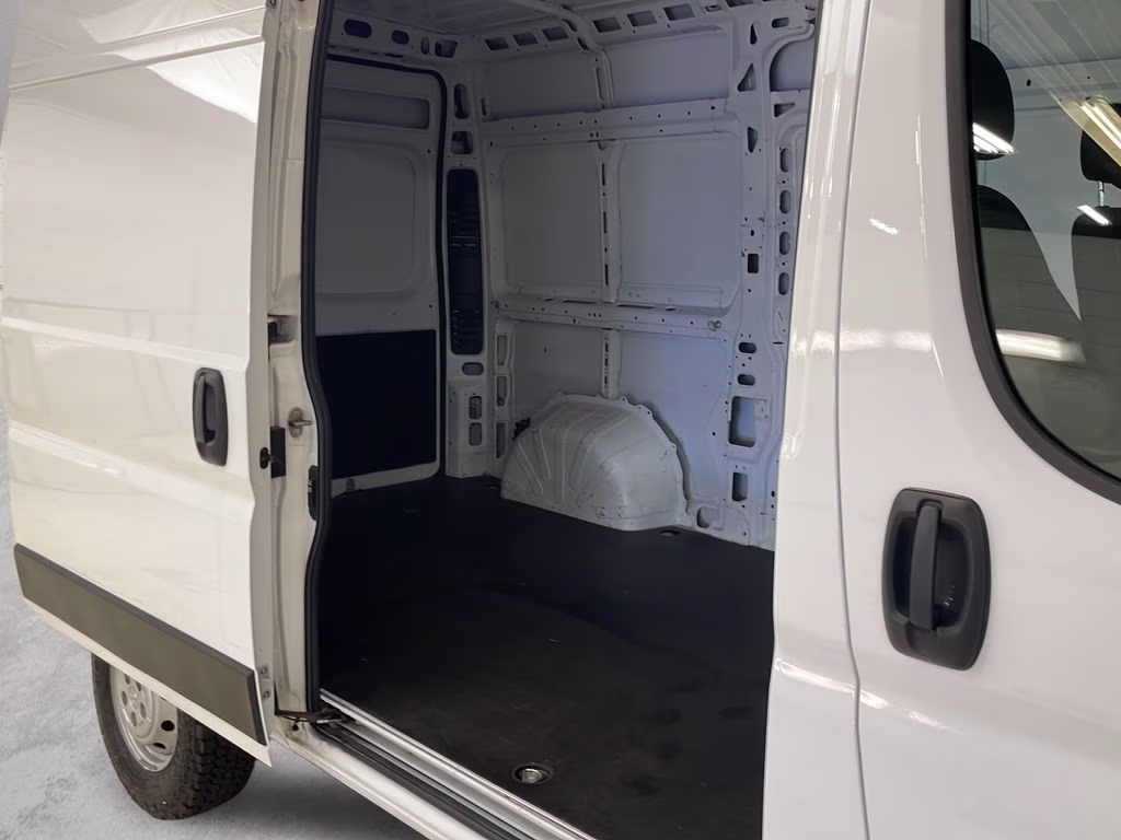 2023 Bright White Clearcoat Ram ProMaster 1500 Base FWD Van