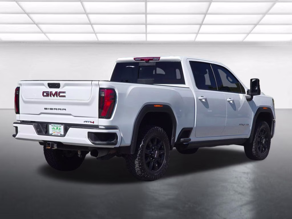 2025 Summit White GMC Sierra 2500HD AT4 4X4 Truck