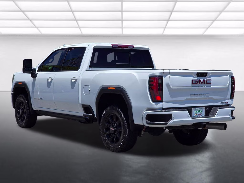 2025 Summit White GMC Sierra 2500HD AT4 4X4 Truck