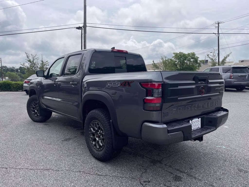 2026 Gun Metallic Nissan Frontier PRO-4X 4X4 Truck