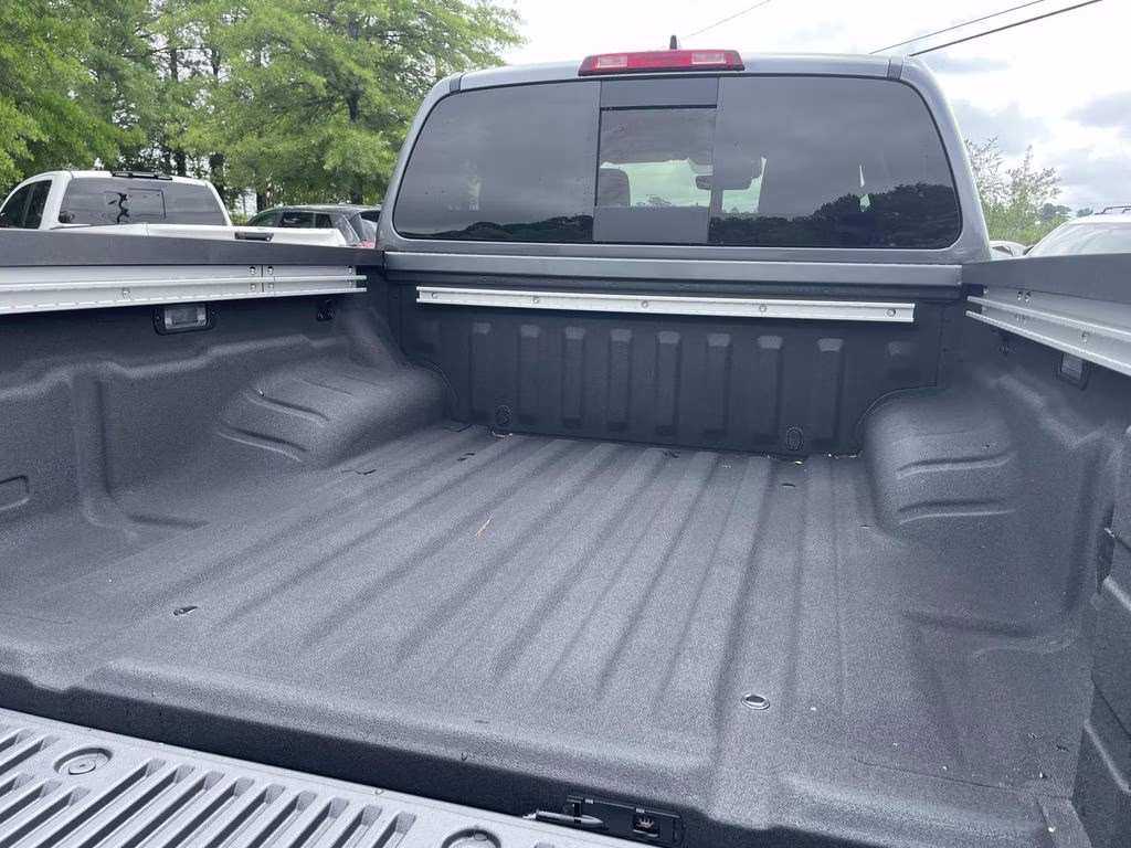 2026 Gun Metallic Nissan Frontier PRO-4X 4X4 Truck