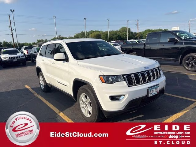 2017 Bright White Clearcoat Jeep Grand Cherokee Laredo 4X4 SUV