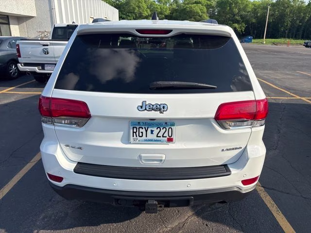 2017 Bright White Clearcoat Jeep Grand Cherokee Laredo 4X4 SUV