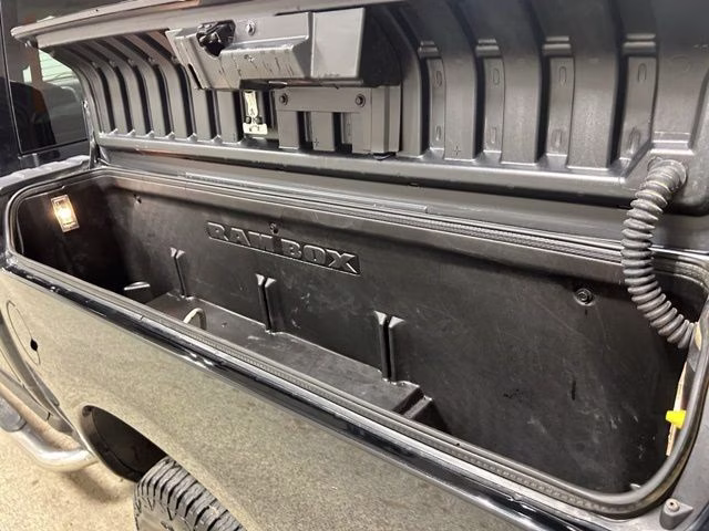 2019 Diamond Black Crystal Pearlcoat Ram 1500 Tradesman 4X4 Truck