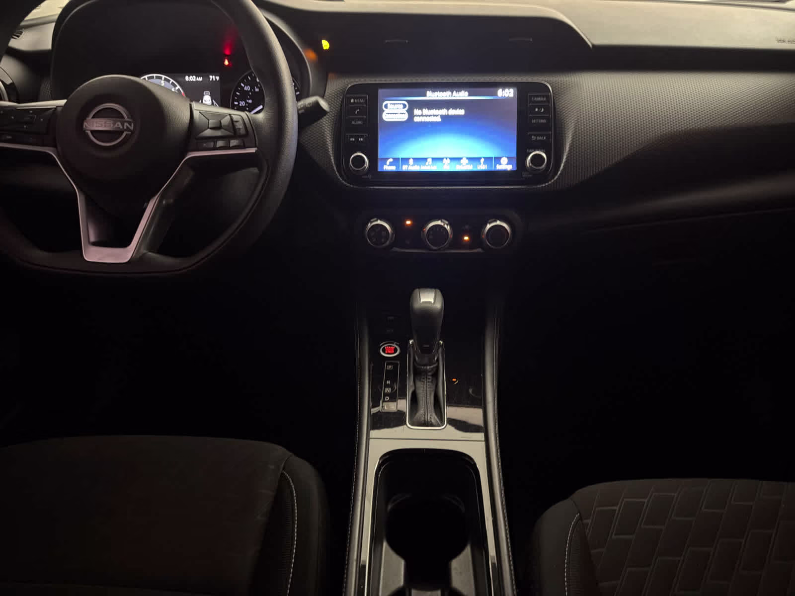 2024 Boulder Gray Pearl Nissan Kicks SV FWD SUV