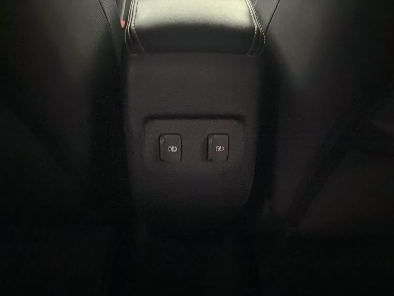 2024 Boulder Gray Pearl Nissan Kicks SV FWD SUV