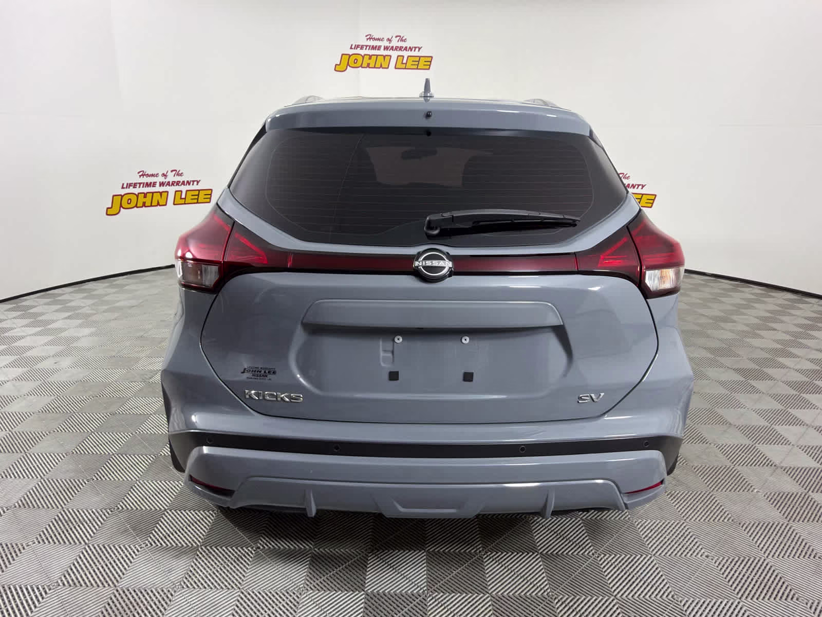 2024 Boulder Gray Pearl Nissan Kicks SV FWD SUV