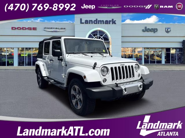2017 Bright White Clearcoat Jeep Wrangler Unlimited Sahara 4X4 Convertible