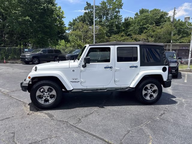 2017 Bright White Clearcoat Jeep Wrangler Unlimited Sahara 4X4 Convertible