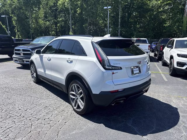 2019 Crystal White Tricoat Cadillac XT4 FWD Sport FWD SUV