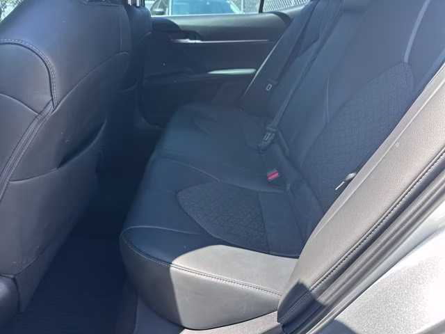 2018 Celestial Silver Metallic Toyota Camry XSE FWD Sedan