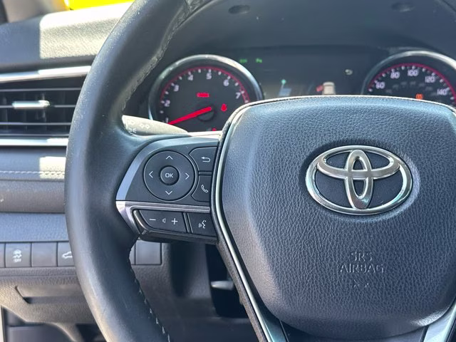 2018 Celestial Silver Metallic Toyota Camry XSE FWD Sedan