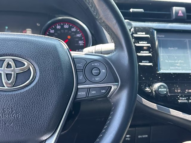 2018 Celestial Silver Metallic Toyota Camry XSE FWD Sedan