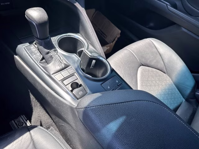 2018 Celestial Silver Metallic Toyota Camry XSE FWD Sedan