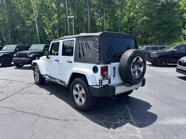 2017 Bright White Clearcoat Jeep Wrangler Unlimited Sahara 4X4 Convertible