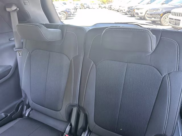 2026 Baltic Gray Metallic Clearcoat Jeep Grand Cherokee L Laredo RWD SUV