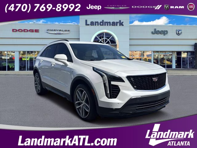 2019 Crystal White Tricoat Cadillac XT4 FWD Sport FWD SUV