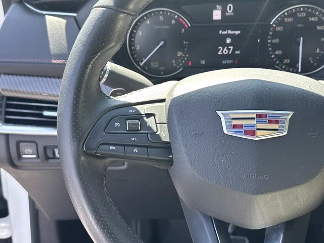 2019 Crystal White Tricoat Cadillac XT4 FWD Sport FWD SUV