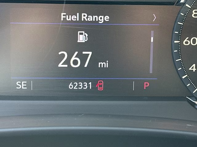 2019 Crystal White Tricoat Cadillac XT4 FWD Sport FWD SUV