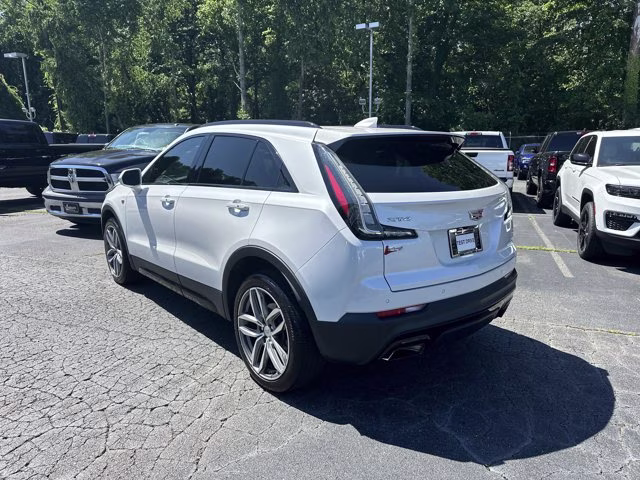 2019 Crystal White Tricoat Cadillac XT4 FWD Sport FWD SUV