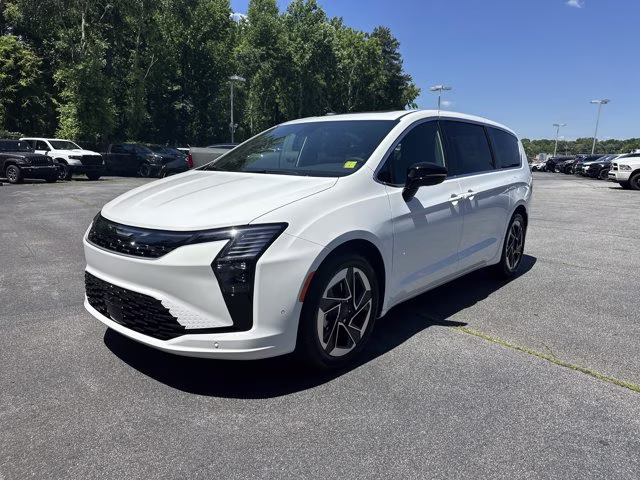 2027 Bright White Clearcoat Chrysler Pacifica Limited FWD Van