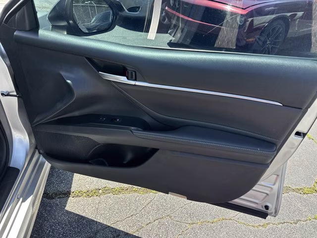 2018 Celestial Silver Metallic Toyota Camry XSE FWD Sedan